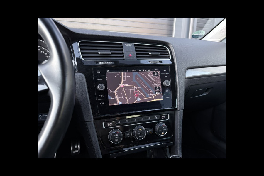 Volkswagen Golf 1.0 TSI Highline|116PK|Carplay|Stoel verw|Clima|ACC|PDC|Navi|Dealer onderh|1e eigenaar|