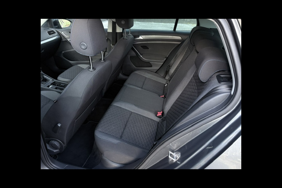 Volkswagen Golf 1.0 TSI Highline|116PK|Carplay|Stoel verw|Clima|ACC|PDC|Navi|Dealer onderh|1e eigenaar|