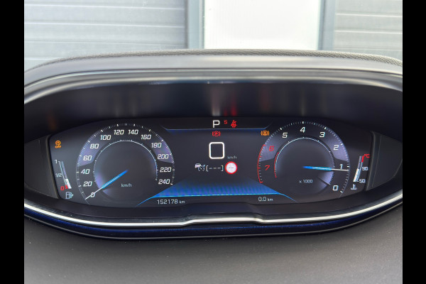 Peugeot 3008 1.2 PureTech Avantage / Schuifdak / OPTIES !