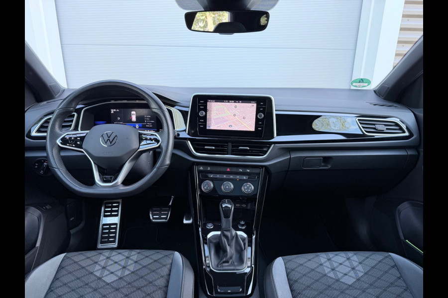 Volkswagen T-Roc 1.5 TSI 3xR-Line Pano/Keyless/Camera