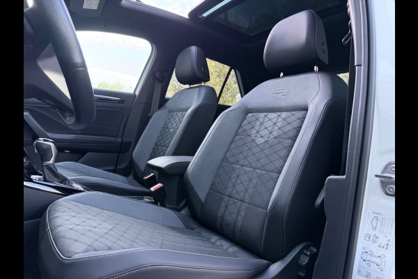 Volkswagen T-Roc 1.5 TSI 3xR-Line Pano/Keyless/Camera