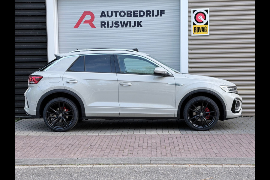 Volkswagen T-Roc 1.5 TSI 3xR-Line Pano/Keyless/Camera