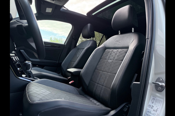 Volkswagen T-Roc 1.5 TSI 3xR-Line Pano/Keyless/Camera