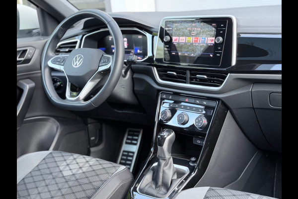 Volkswagen T-Roc 1.5 TSI 3xR-Line Pano/Keyless/Camera