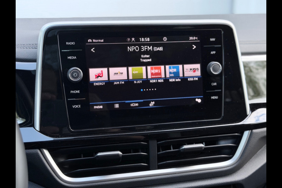 Volkswagen T-Roc 1.5 TSI 3xR-Line Pano/Keyless/Camera