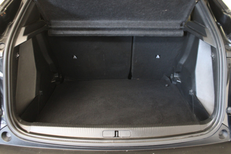 Peugeot 2008 1.2 PureTech Active Pack