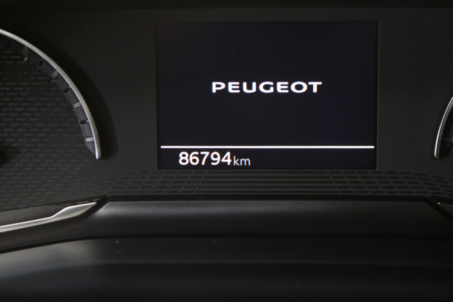 Peugeot 2008 1.2 PureTech Active Pack