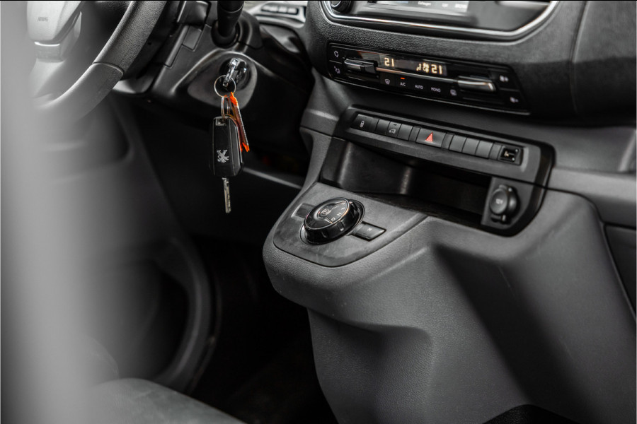 Peugeot Expert 2.0 BlueHDI L2 | ACC | Head-Up | Blind Spot | CarPlay | Camera | Navigatie | DAB | Trekhaak | Nieuwe APK | Lang / L2H1