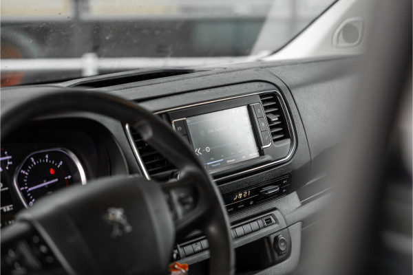 Peugeot Expert 2.0 BlueHDI L2 | ACC | Head-Up | Blind Spot | CarPlay | Camera | Navigatie | DAB | Trekhaak | Nieuwe APK | Lang / L2H1
