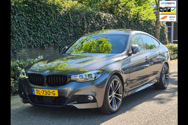 BMW 3-serie Gran Turismo GT M Sport OPTIES Panorama CarPlay Adaptieve Cruise Elek. Trekhaak Camera 2e Eigenaar 320i High Executive