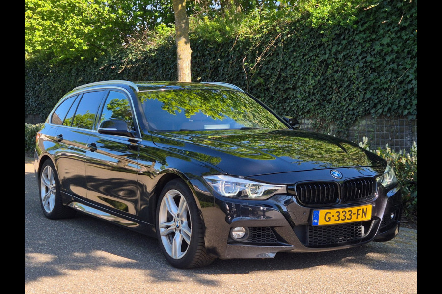 BMW 3 Serie Touring M Sport GR Navigatie Nbt EVO Virtual dash 6WB Cruise Control Getinten ramen 100% dealer onderh Corporate Lease