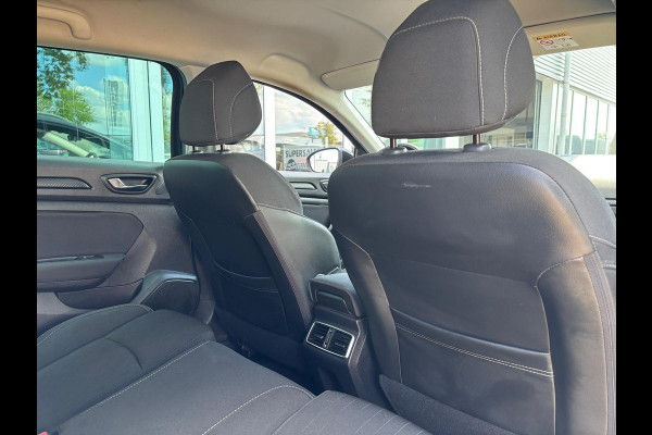 Renault Mégane Estate 1.3 TCe Limited | Trekhaak | Parkeersensoren | Bluetooth | Navi