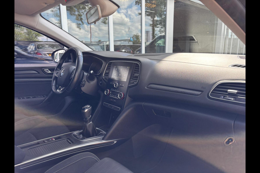 Renault Mégane Estate 1.3 TCe Limited | Trekhaak | Parkeersensoren | Bluetooth | Navi
