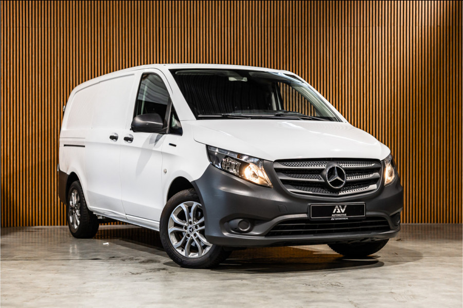 Mercedes-Benz Vito eVito Lang | Camera | Navigatie | Stoelverwarming | Airco | 3 zitter | Betimmering | Nieuwe APK | Zero emission | E-vito