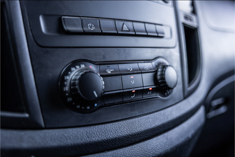 Mercedes-Benz Vito eVito Lang | Camera | Navigatie | Stoelverwarming | Airco | 3 zitter | Betimmering | Nieuwe APK | Zero emission | E-vito