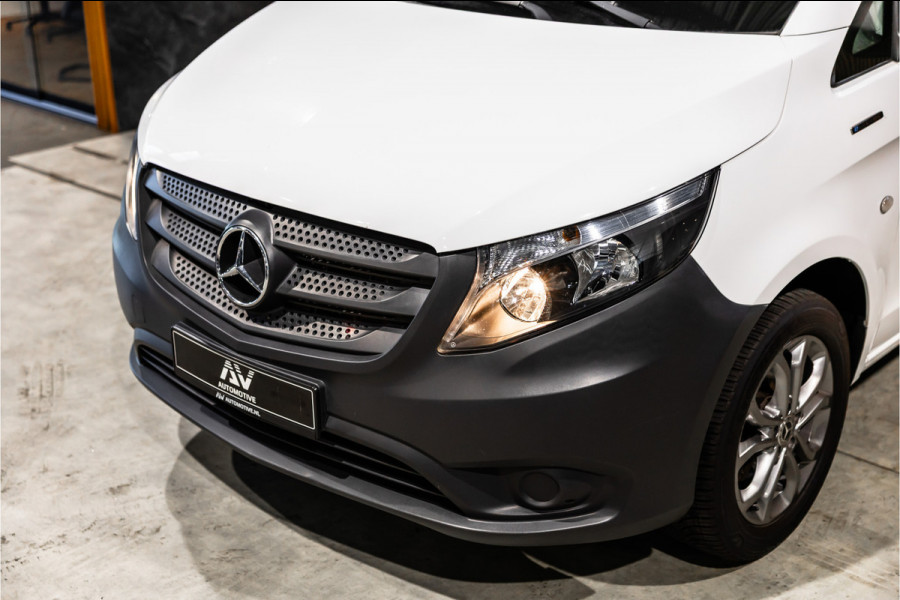 Mercedes-Benz Vito eVito Lang | Camera | Navigatie | Stoelverwarming | Airco | 3 zitter | Betimmering | Nieuwe APK | Zero emission | E-vito
