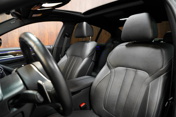 BMW 5 Serie 530i M-Sport M Sport|Pano|Leder|HUD|Dealer onderhouden