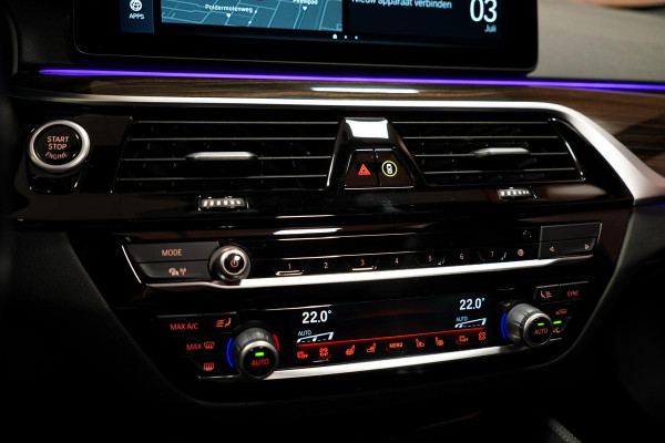 BMW 5 Serie 530i M-Sport M Sport|Pano|Leder|HUD|Dealer onderhouden