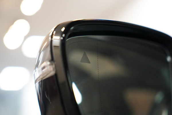 BMW 5 Serie 530i M-Sport M Sport|Pano|Leder|HUD|Dealer onderhouden