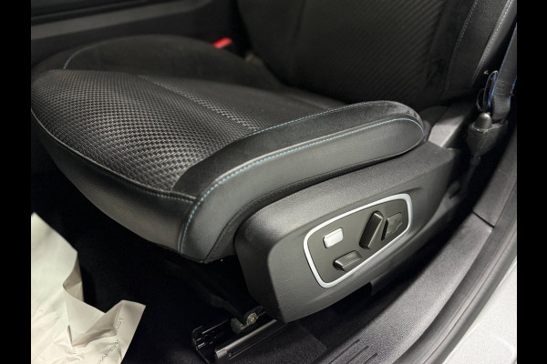 Renault Espace E-Tech Full Hybrid 200pk Esprit Alpine 7 pers| Matrix LED | Trekhaak Massage | 20 inch| 4CONTROL |