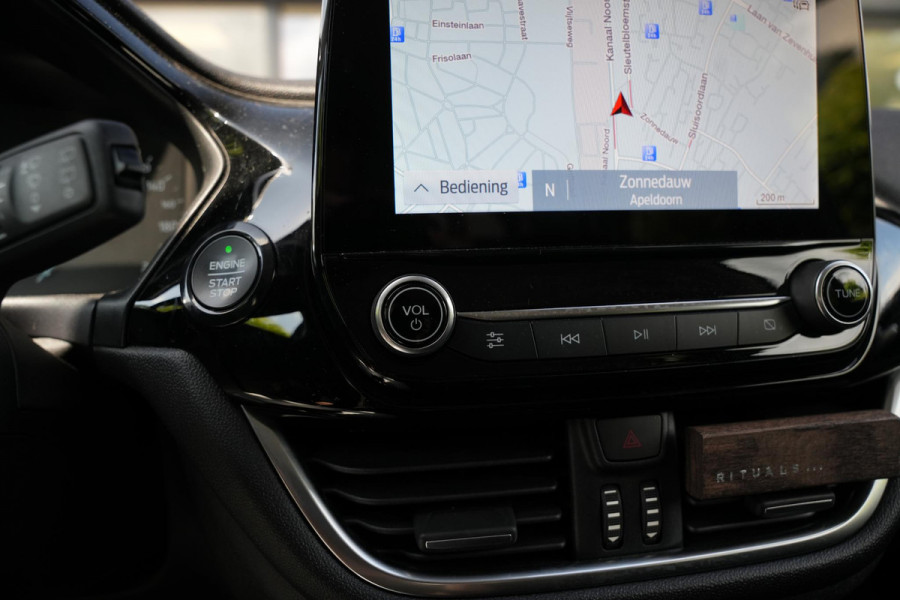 Ford Fiesta 1.0 EcoBoost Hybrid Titanium