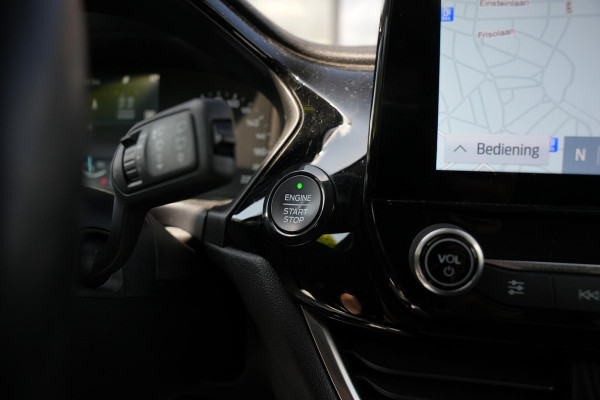 Ford Fiesta 1.0 EcoBoost Hybrid Titanium