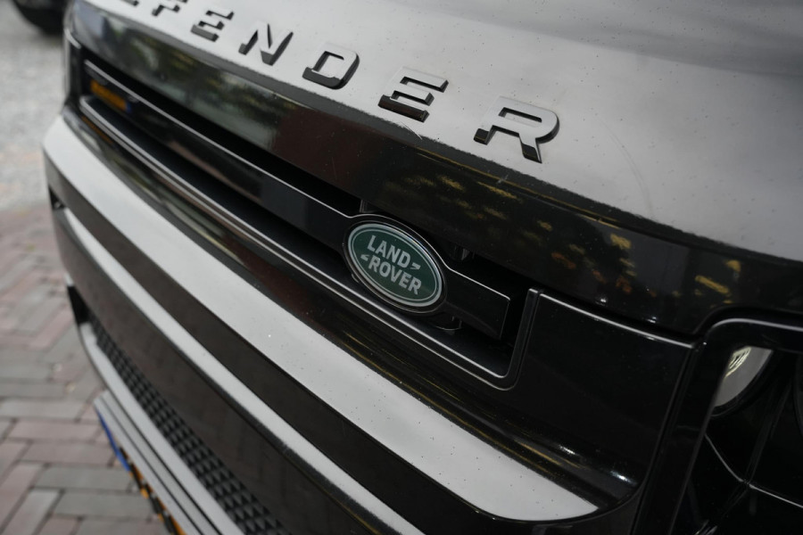 Land Rover Defender 2.0 D240 110 HSE Pano Grijs kenteken Perfect onderhouden