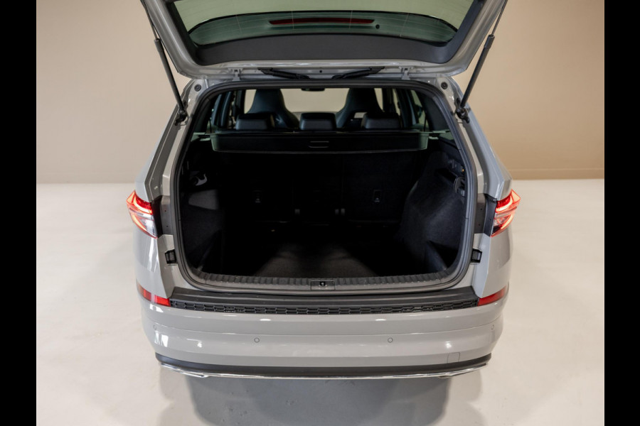 Škoda Kodiaq 1.5 TSI Sportline Business / 150pk / Trekhaak / Panorama dak / Achteruitrij camera /