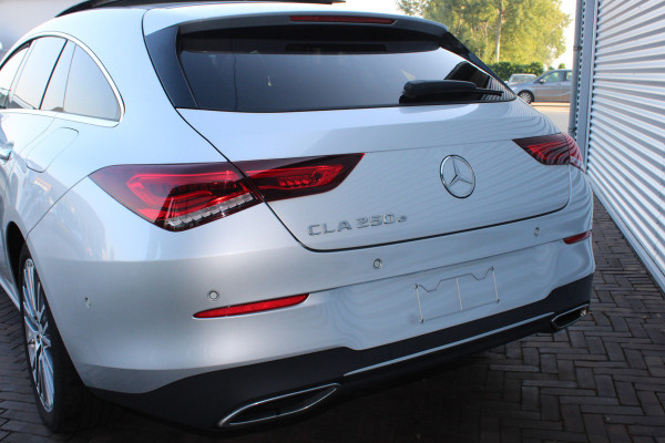 Mercedes-Benz CLA-Klasse Shooting Brake 250 e Business Line PANORAMADAK
