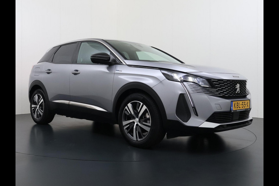 Peugeot 3008 1.6 HYbrid 225 Allure Pack Business PHEV PLUG-IN HYBRIDE | RIJKLAAR! | ONDERHOUD GEHAD BIJ BINNENKOMST | DODEHOEKSENSOR | ACHTERUITRIJCAMERA | STANDKACHEL | INCL. 12 MND BOVAG GARANTIE