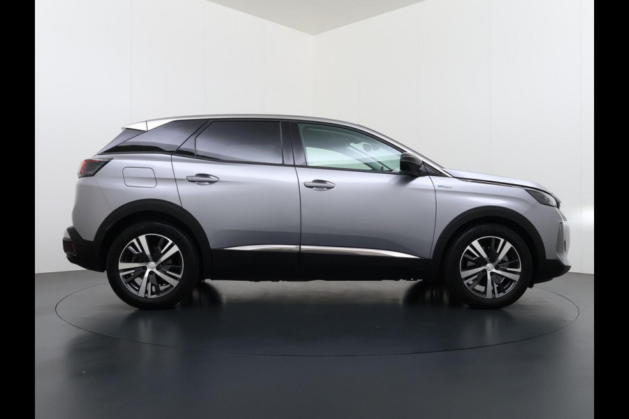 Peugeot 3008 1.6 HYbrid 225 Allure Pack Business PHEV PLUG-IN HYBRIDE | RIJKLAAR! | ONDERHOUD GEHAD BIJ BINNENKOMST | DODEHOEKSENSOR | ACHTERUITRIJCAMERA | STANDKACHEL | INCL. 12 MND BOVAG GARANTIE