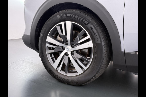 Peugeot 3008 1.6 HYbrid 225 Allure Pack Business PHEV PLUG-IN HYBRIDE | RIJKLAAR! | ONDERHOUD GEHAD BIJ BINNENKOMST | DODEHOEKSENSOR | ACHTERUITRIJCAMERA | STANDKACHEL | INCL. 12 MND BOVAG GARANTIE