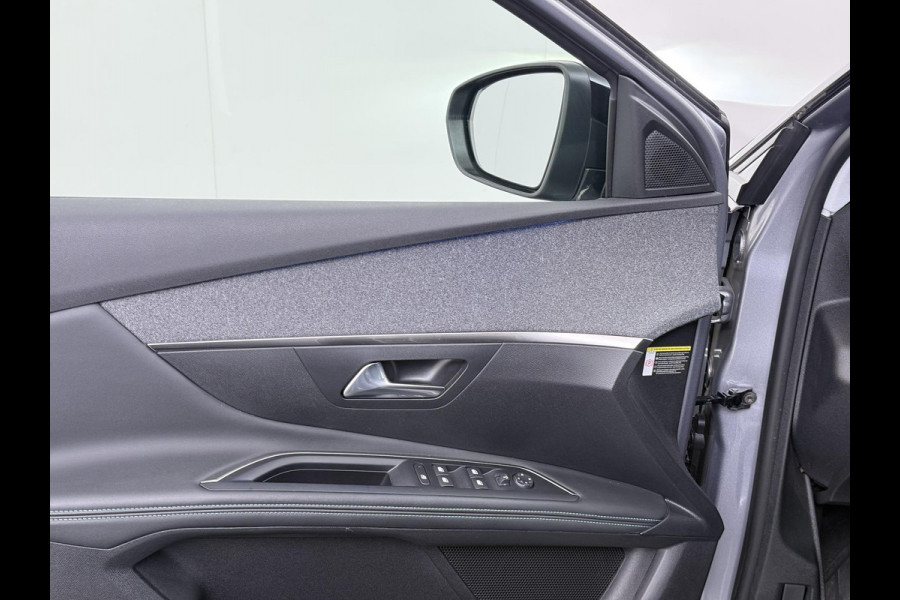 Peugeot 3008 1.6 HYbrid 225 Allure Pack Business PHEV PLUG-IN HYBRIDE | RIJKLAAR! | ONDERHOUD GEHAD BIJ BINNENKOMST | DODEHOEKSENSOR | ACHTERUITRIJCAMERA | STANDKACHEL | INCL. 12 MND BOVAG GARANTIE
