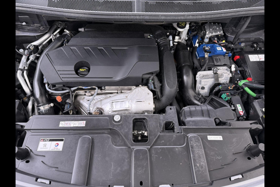 Peugeot 3008 1.6 HYbrid 225 Allure Pack Business PHEV PLUG-IN HYBRIDE | RIJKLAAR! | ONDERHOUD GEHAD BIJ BINNENKOMST | DODEHOEKSENSOR | ACHTERUITRIJCAMERA | STANDKACHEL | INCL. 12 MND BOVAG GARANTIE