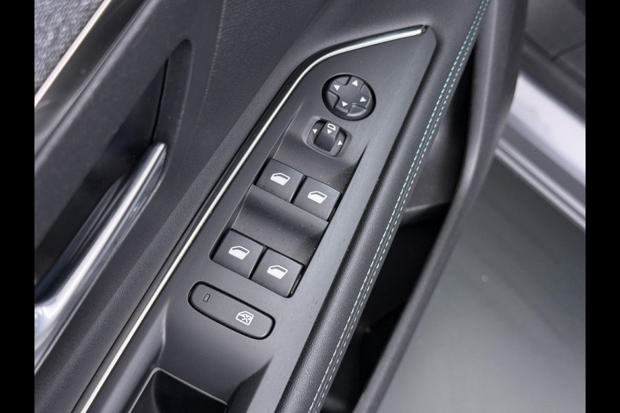 Peugeot 3008 1.6 HYbrid 225 Allure Pack Business PHEV PLUG-IN HYBRIDE | RIJKLAAR! | ONDERHOUD GEHAD BIJ BINNENKOMST | DODEHOEKSENSOR | ACHTERUITRIJCAMERA | STANDKACHEL | INCL. 12 MND BOVAG GARANTIE
