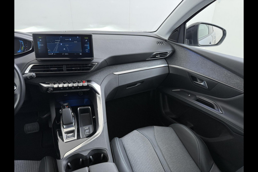 Peugeot 3008 1.6 HYbrid 225 Allure Pack Business PHEV PLUG-IN HYBRIDE | RIJKLAAR! | ONDERHOUD GEHAD BIJ BINNENKOMST | DODEHOEKSENSOR | ACHTERUITRIJCAMERA | STANDKACHEL | INCL. 12 MND BOVAG GARANTIE