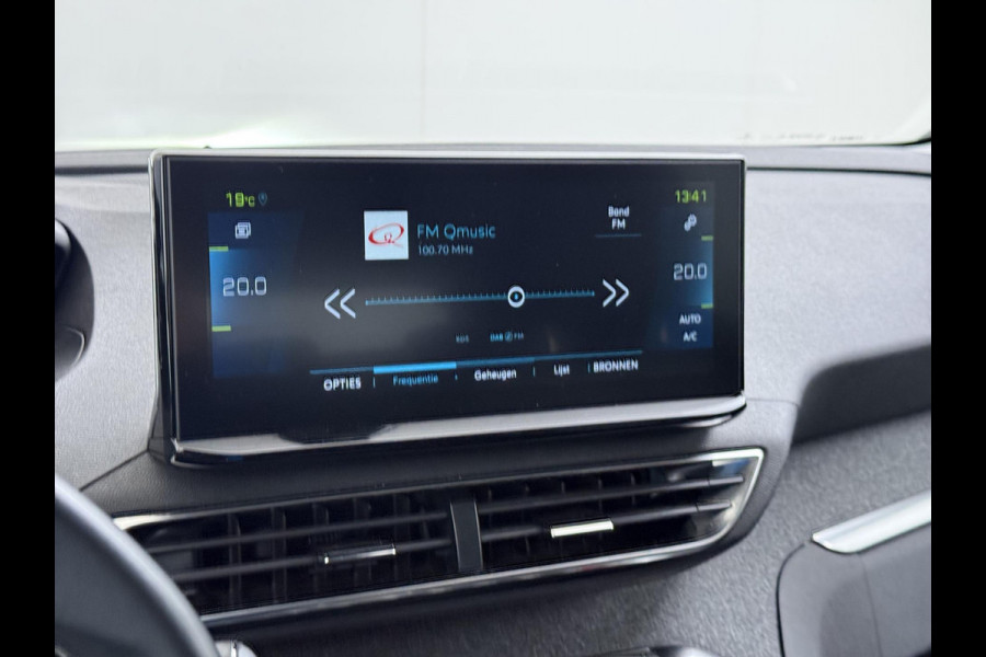 Peugeot 3008 1.6 HYbrid 225 Allure Pack Business PHEV PLUG-IN HYBRIDE | RIJKLAAR! | ONDERHOUD GEHAD BIJ BINNENKOMST | DODEHOEKSENSOR | ACHTERUITRIJCAMERA | STANDKACHEL | INCL. 12 MND BOVAG GARANTIE