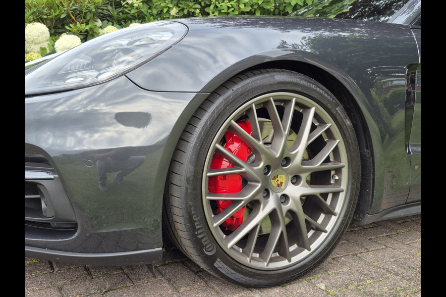 Porsche Panamera Sport Turismo BWJ 2019 | 2.9 601PK 4 E-Hybrid NL AUTO | LEER | PANO | 21'' LMV | CAMERA | LEER | AD CRUISE | CARPLAY | BOSE | PDC | LUCHTVERING