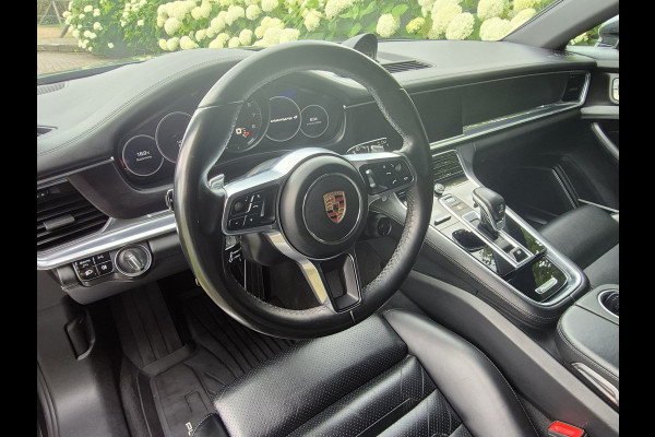 Porsche Panamera Sport Turismo BWJ 2019 | 2.9 601PK 4 E-Hybrid NL AUTO | LEER | PANO | 21'' LMV | CAMERA | LEER | AD CRUISE | CARPLAY | BOSE | PDC | LUCHTVERING