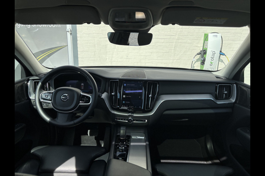 Volvo XC60 2.0 T6 Plug-in hybrid AWD Plus Dark Long Range | Panorama dak | Adaptieve cruise | Memory | Harman Kardon | Blis |
