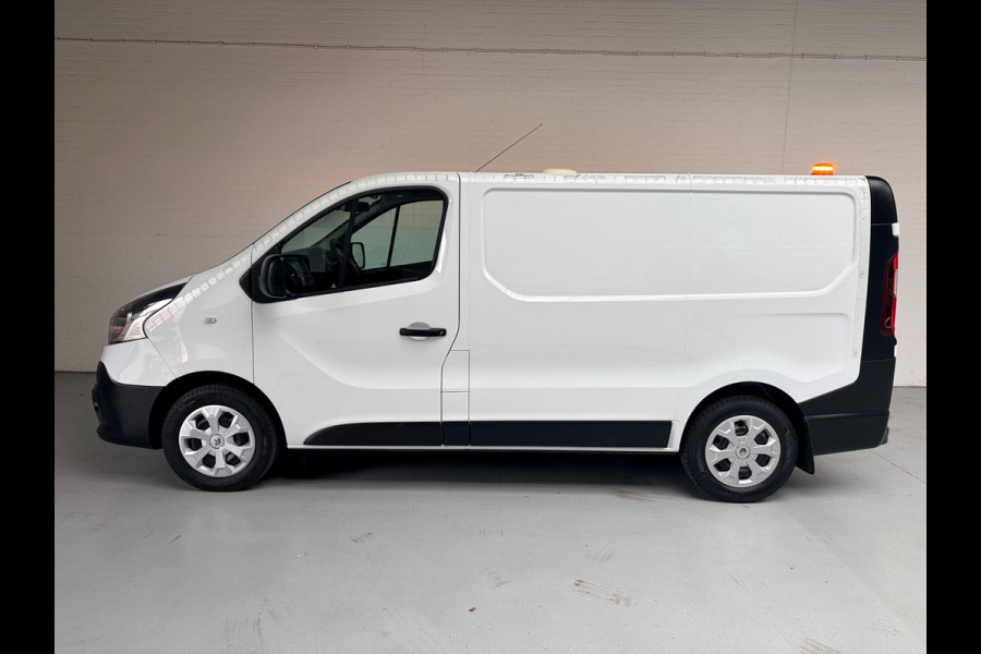 Renault Trafic Servicewagen 1.6 dCi euro6 T27 L1H1 Comfort Bott inrichting Victron v230 Standkachel Trekhaak RIJKLAARPRIJS!