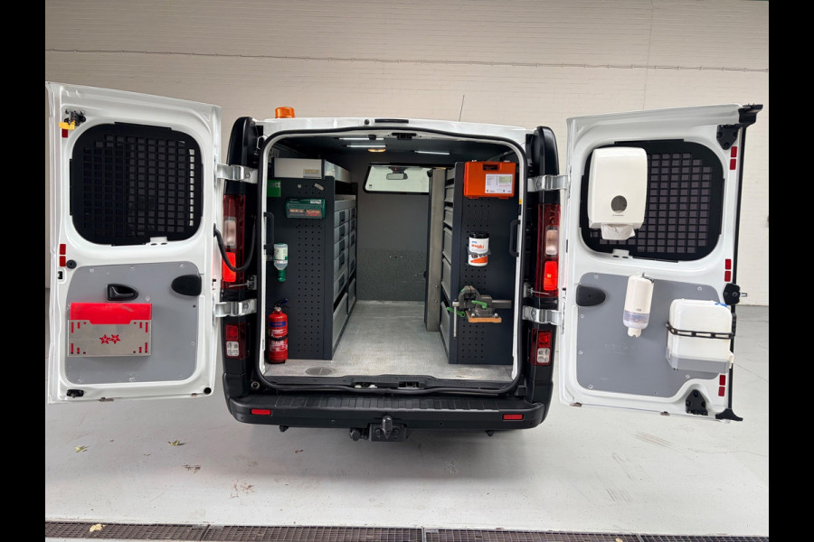 Renault Trafic Servicewagen 1.6 dCi euro6 T27 L1H1 Comfort Bott inrichting Victron v230 Standkachel Trekhaak RIJKLAARPRIJS!