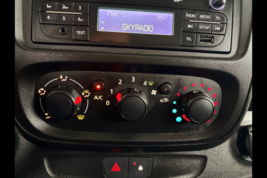 Renault Trafic Servicewagen 1.6 dCi euro6 T27 L1H1 Comfort Bott inrichting Victron v230 Standkachel Trekhaak RIJKLAARPRIJS!