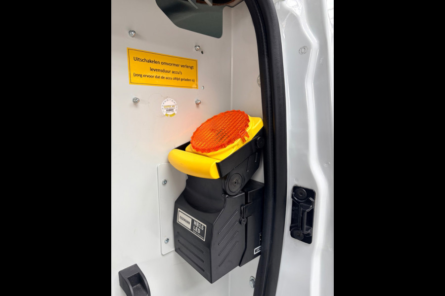 Renault Trafic Servicewagen 1.6 dCi euro6 T27 L1H1 Comfort Bott inrichting Victron v230 Standkachel Trekhaak RIJKLAARPRIJS!