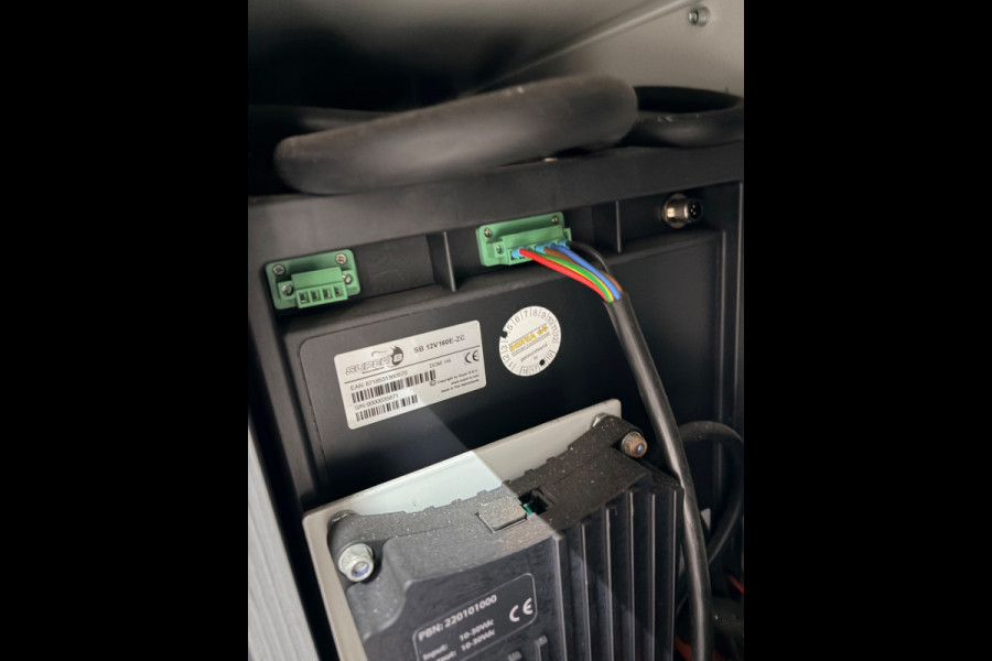 Renault Trafic Servicewagen 1.6 dCi euro6 T27 L1H1 Comfort Bott inrichting Victron v230 Standkachel Trekhaak RIJKLAARPRIJS!