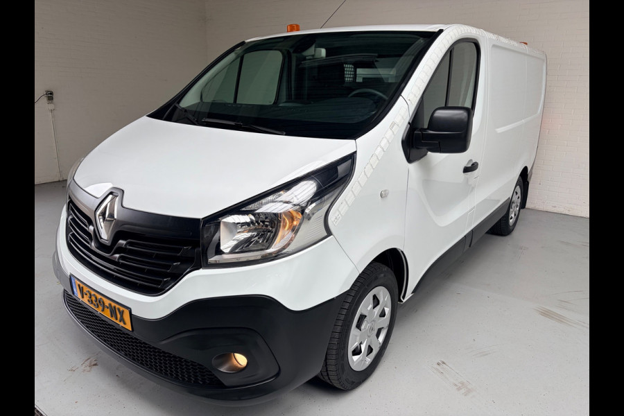 Renault Trafic Servicewagen 1.6 dCi euro6 T27 L1H1 Comfort Bott inrichting Victron v230 Standkachel Trekhaak RIJKLAARPRIJS!