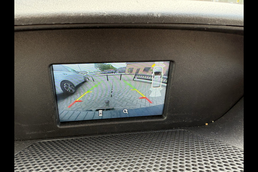 Ford Transit 350 2.0 TDCI L4H3 Ambiente Camera/Trekhaak/Parkeersensoren V+A/Betimmering