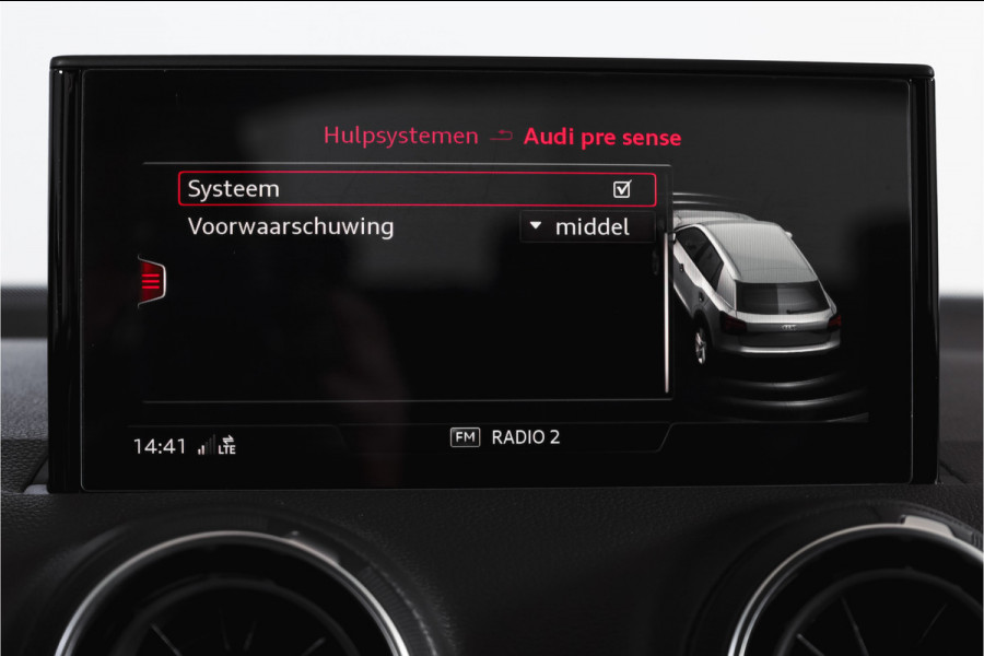 Audi Q2 35 TFSI Pro Line | Dig. Cockpit | Adapt. Cruise | Stoelverw. | PDC | Camera | NAV + App.Connect | ECC | Elek. Klep | LM 17" |