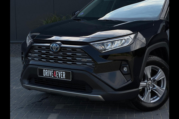 Toyota RAV4 2.5 MHEV Dynamic 2025 GARANTIE | TREKHAAK | NAVI | CR CONTROL | SPORTVELGEN