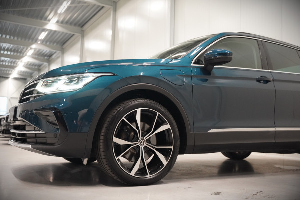 Volkswagen Tiguan 1.4 TSI eHybrid Elegance Business | Stoelverwarming | Stuurverwarming | iQ Light | Adaptive Cruise Control | Trekhaak | Apple Carplay | Navigatie | Camera | SOH 84%